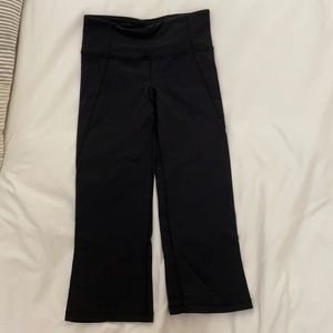 Lululemon capris size 4 black